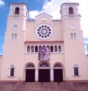 Caguas_cathedral